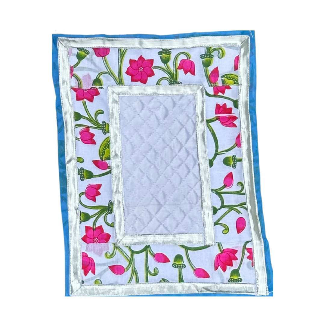 Laddu Gopal Aasan Set – Floral Design (Pack of 3)
