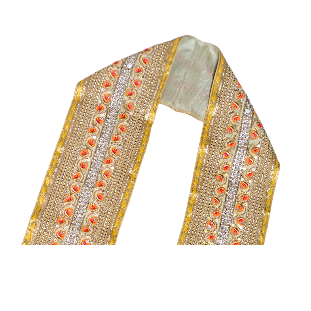 Elegant Floral Uparna with Vibrant Beadwork