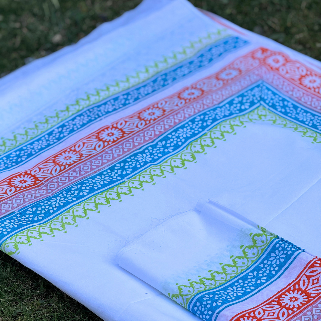 Dhoti-Uparna Set