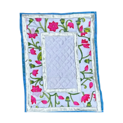 Laddu Gopal Aasan Set – Floral Design (Pack of 3)